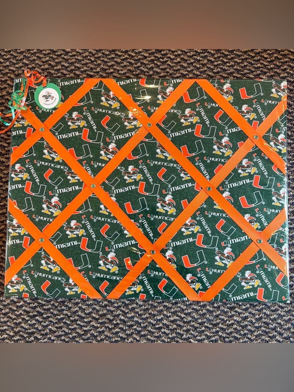 Orange & Green Ribbon Memo Board